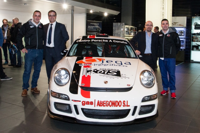 004 presentacion ares racing 28